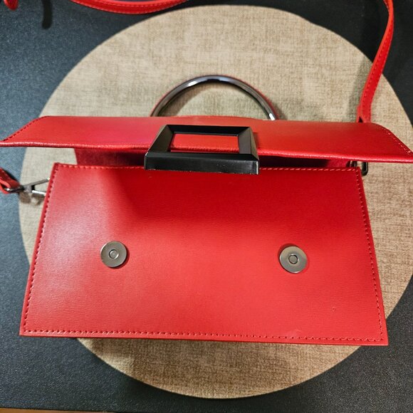 ISADORA Red Made In Italy Leather Round Handle Satchel - Picture 3 of 5